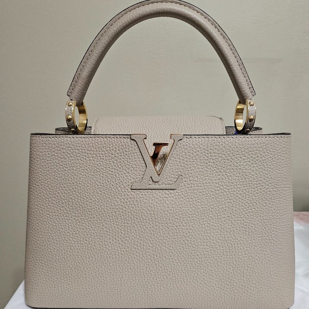 LV Capucines MM